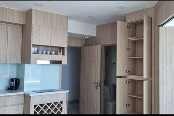 1 Bedroom Condo for sale in City Garden Tower, Nong Prue, Chonburi