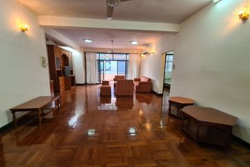 3 Bedroom Condo for rent in Khlong Toei Nuea, Bangkok near Airport Rail Link Makkasan
