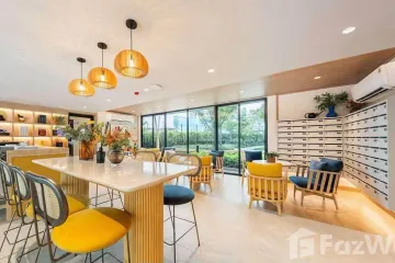 Condo for rent in Vay Pothisan, Na Kluea, Chonburi