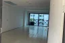 2 Bedroom Condo for sale in Baan Yuppayong, Hua Mak, Bangkok near MRT Ramkhamhaeng 12
