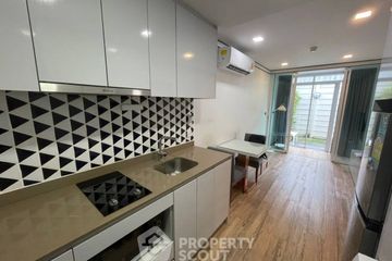 1 Bedroom Condo for rent in Maestro 01 Sathorn-Yenakat, Thung Maha Mek, Bangkok near MRT Khlong Toei