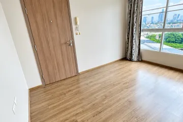 1 Bedroom Condo for sale in Fuse Chan - Sathorn, Yan Nawa, Bangkok near BTS Surasak