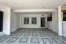 5 Bedroom Townhouse for rent in URBAN SATHORN, Bang Chak, Bangkok