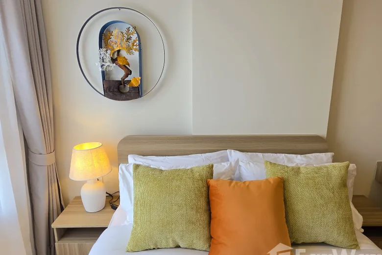 1 Bedroom Condo For Rent