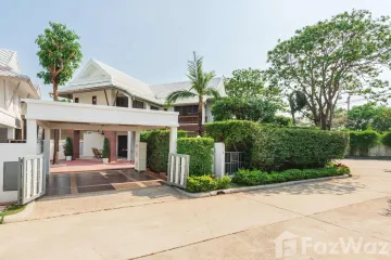 9 Bedroom House for sale in Bang Chak, Bangkok near BTS Punnawithi