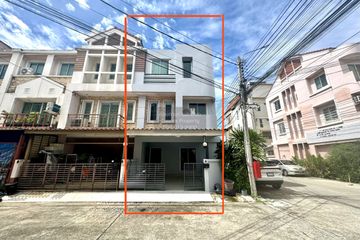 3 Bedroom Townhouse for sale in THE NATURE CITY PETCHKASEM 69, Nong Khaem, Bangkok