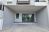 4 Bedroom Townhouse for sale in Chewa Home Suksawat Pracha U-Thit, Ban Khlong Suan, Samut Prakan
