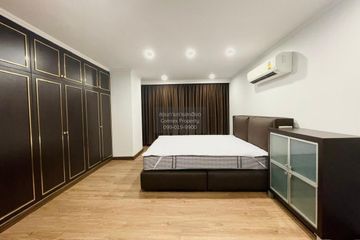 3 Bedroom Condo for rent in Acadamia Grand Tower, Khlong Tan Nuea, Bangkok near BTS Phrom Phong