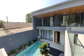 3 Bedroom Villa for sale in Si Sunthon, Phuket