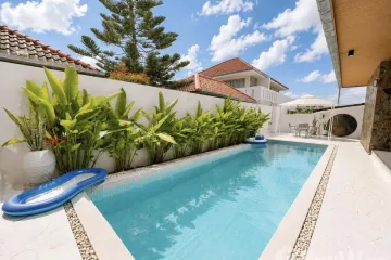 3 Bedroom Villa for rent in Choeng Thale, Phuket
