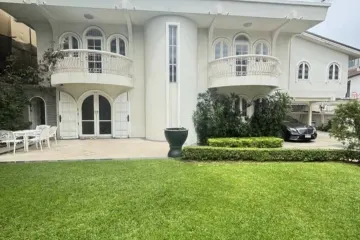 4 Bedroom House for sale in Bang Chak, Bangkok near BTS Punnawithi