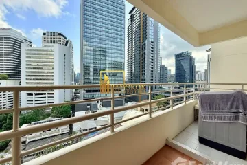 3 Bedroom Condo for rent in Saranjai Mansion, Khlong Toei, Bangkok near BTS Nana