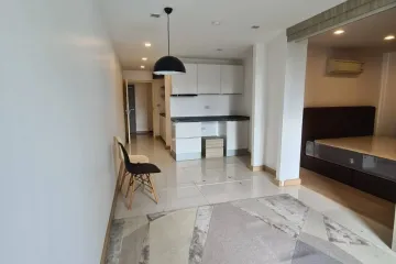 1 Bedroom Condo for sale in The ACE Ekamai, Khlong Tan Nuea, Bangkok near BTS Ekkamai