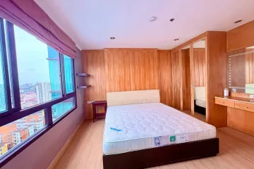 2 Bedroom Condo for rent in Lumpini Place Pinklao 1, Bang Bamru, Bangkok near MRT Bang Yi Khan