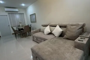 3 Bedroom Townhouse for rent in Golden Town Chiangmai - Kad Ruamchok, Fa Ham, Chiang Mai