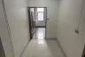 Apartment for rent in Hydon Apartment, Khlong Toei, Bangkok near BTS Nana