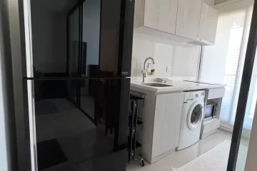 1 Bedroom Condo for rent in Life Asoke, Bang Kapi, Bangkok near MRT Phetchaburi