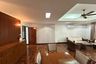 3 Bedroom Condo for rent in Khlong Tan Nuea, Bangkok near BTS Ekkamai