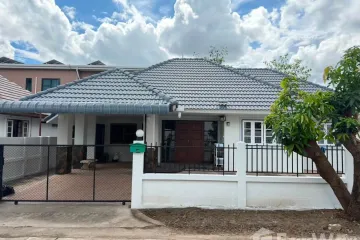 3 Bedroom House for rent in Damrong Niwet, Nong Hoi, Chiang Mai