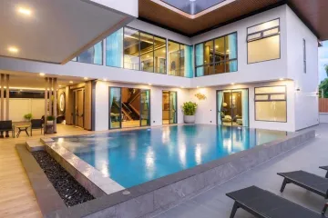 6 Bedroom Villa for sale in M Mountain Village, Nong Prue, Chonburi