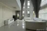 5 Bedroom House for Sale or Rent in Dokmai, Bangkok