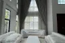 5 Bedroom House for Sale or Rent in Dokmai, Bangkok
