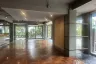 Commercial for rent in Khlong Tan Nuea, Bangkok