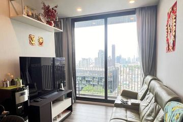 2 Bedroom Condo for sale in Whizdom Essence, Bang Chak, Bangkok near BTS Punnawithi