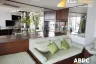 1 Bedroom Condo for Sale or Rent in Na Kluea, Chonburi
