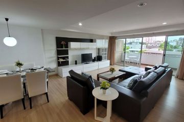 2 Bedroom Condo for rent in Khlong Tan Nuea, Bangkok