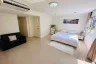 5 Bedroom House for rent in Khlong Tan Nuea, Bangkok