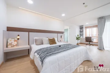 1 Bedroom Condo for sale in Regent Home 7/2 Sukhumvit, Bang Na, Bangkok