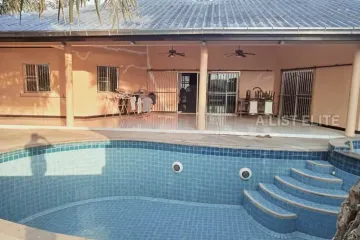 3 Bedroom House for sale in 