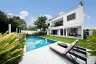 6 Bedroom House for rent in 