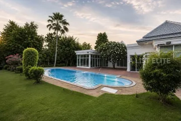 8 Bedroom House for rent in 