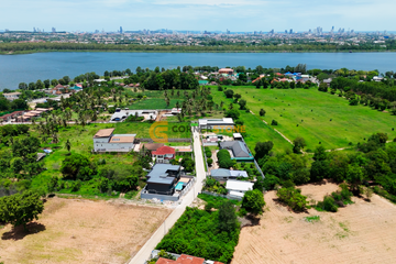 Land for sale in Pong, Chonburi