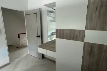 4 Bedroom Townhouse for rent in The Metro Rama 9, Prawet, Bangkok
