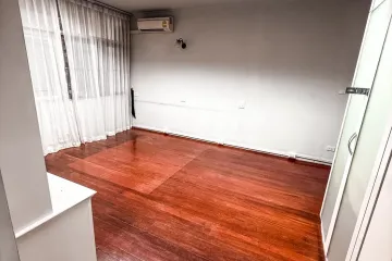 3 Bedroom Office for rent in Khlong Tan Nuea, Bangkok