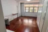 3 Bedroom Office for rent in Khlong Tan Nuea, Bangkok