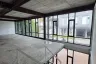 Commercial for rent in Khlong Tan Nuea, Bangkok