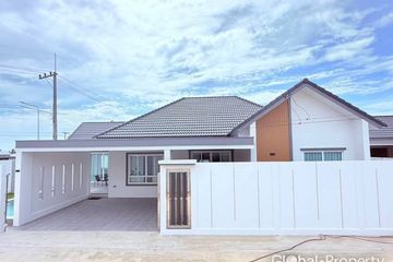 3 Bedroom House for sale in Pong, Chonburi