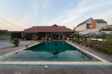 3 Bedroom Villa for sale in Nong Prue, Chonburi