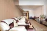 3 Bedroom Commercial for rent in Pathum Wan, Bangkok near BTS Ratchadamri