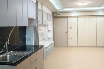 1 Bedroom Condo for sale in Ratchada City Condo, Din Daeng, Bangkok near MRT Sutthisan