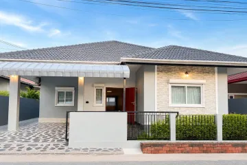 3 Bedroom House for rent in Panalee Banna Village, Huai Yai, Chonburi