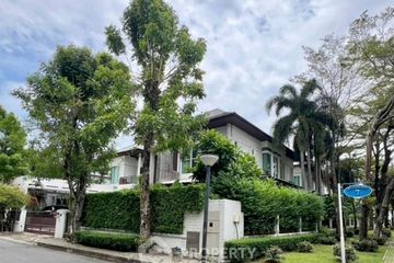 5 Bedroom House for sale in Dokmai, Bangkok