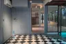 Commercial for rent in Yan Nawa, Bangkok