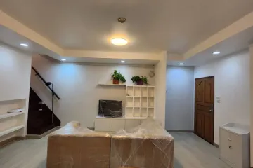 Condo for sale in Rudee Place, Lumpini, Bangkok near BTS Ploen Chit