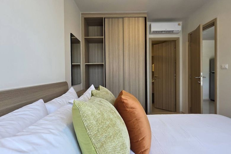1 Bedroom Condo