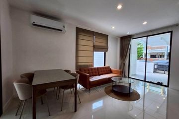 3 Bedroom Townhouse for rent in Areeya Mandarina Sukhumvit 77, Suan Luang, Bangkok near MRT Si Nut